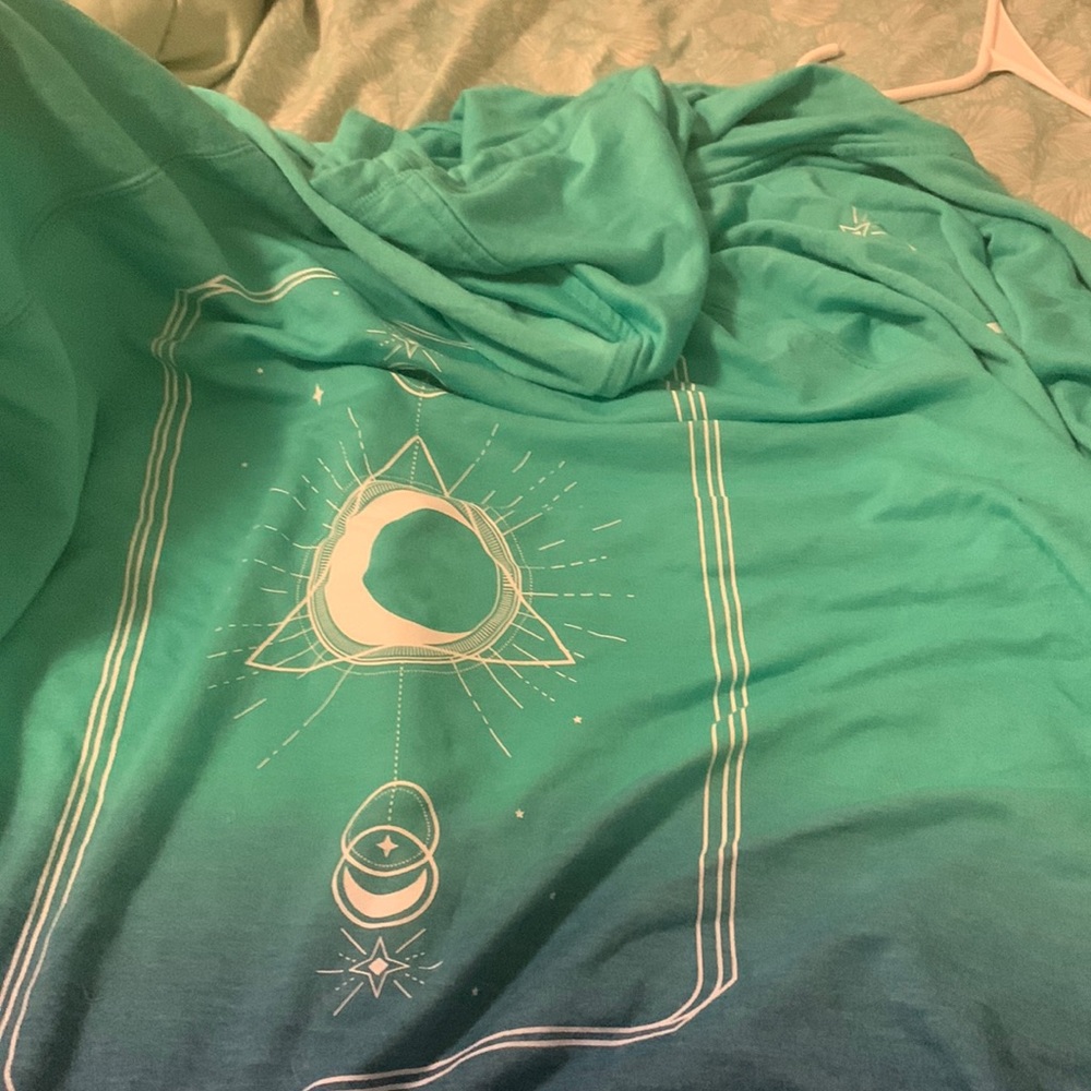 Torrid celestial hoodie size 4